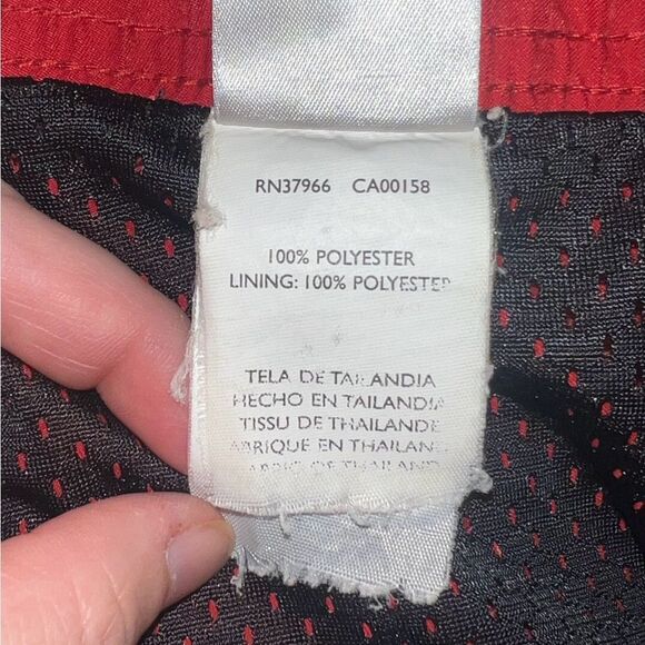 Nike Vintage Red & Black Men's Swim Trunks Mesh Netting Large EUC - Picture 4 of 5